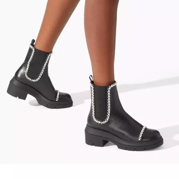 Stuart Weitzman Norah Demipearl Embellished Chelsea Booties in Black Size 9 - Picture 1 of 10